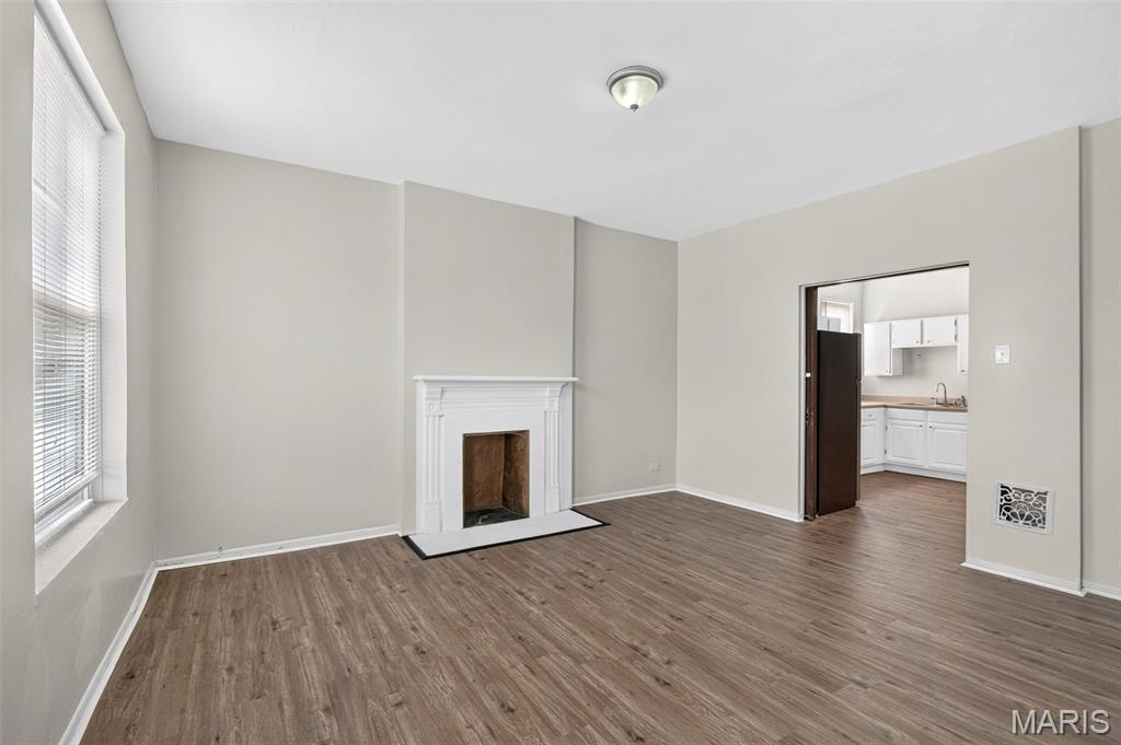 St Louis Commons Add - Residential Income
