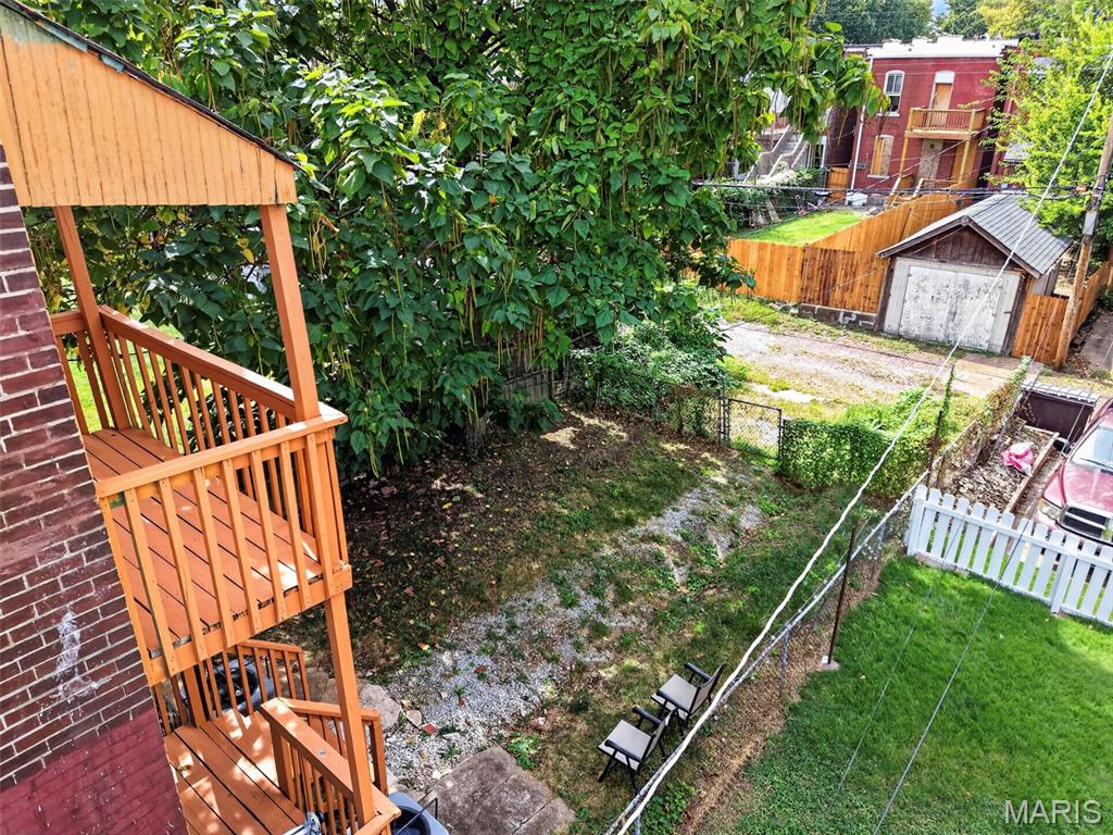 St Louis Commons Add - Residential Income