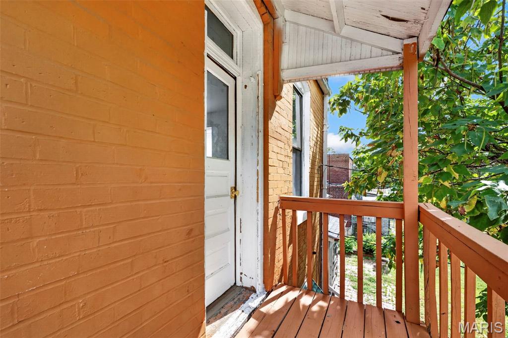 St Louis Commons Add - Residential Income