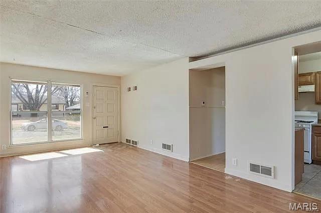 Glasgow Village Unit 2 - Residential
