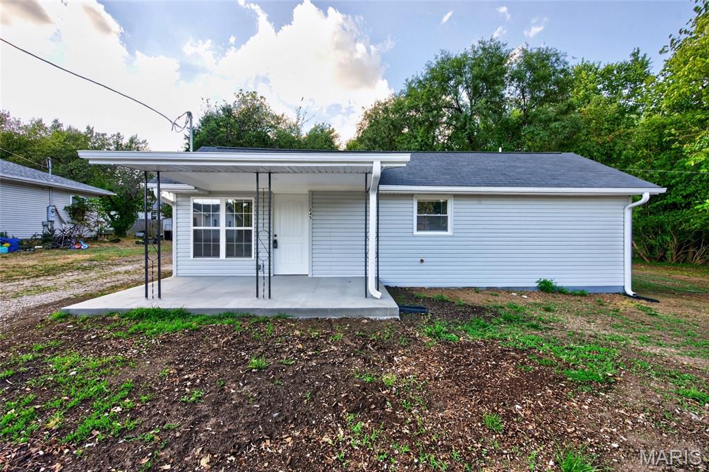 ADORABLE, completely renovated, 3-bedroom home!! It is ready to begin the next chapter. From the moment you walk through the door, you’ll discover the warmth and character of a home thoughtfully transformed with today’s modern comforts and style.  Move-in ready, the home features a stunning kitchen with beautiful birch cabinets and granite countertops, and matching appliances. 3 bedrooms, 1 bath. Enjoy the open floor plan with high ceilings. A stackable washer and dryer are included, Central A/H, and all-new floors, windows, roof, etc. Outside, the double lot gives you a little room to create a garden and enjoy summer evenings on your back patio. A home with character and possibilities. Fall in love and start writing your own story here.