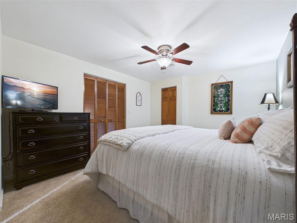 Country Club Manors - Residential