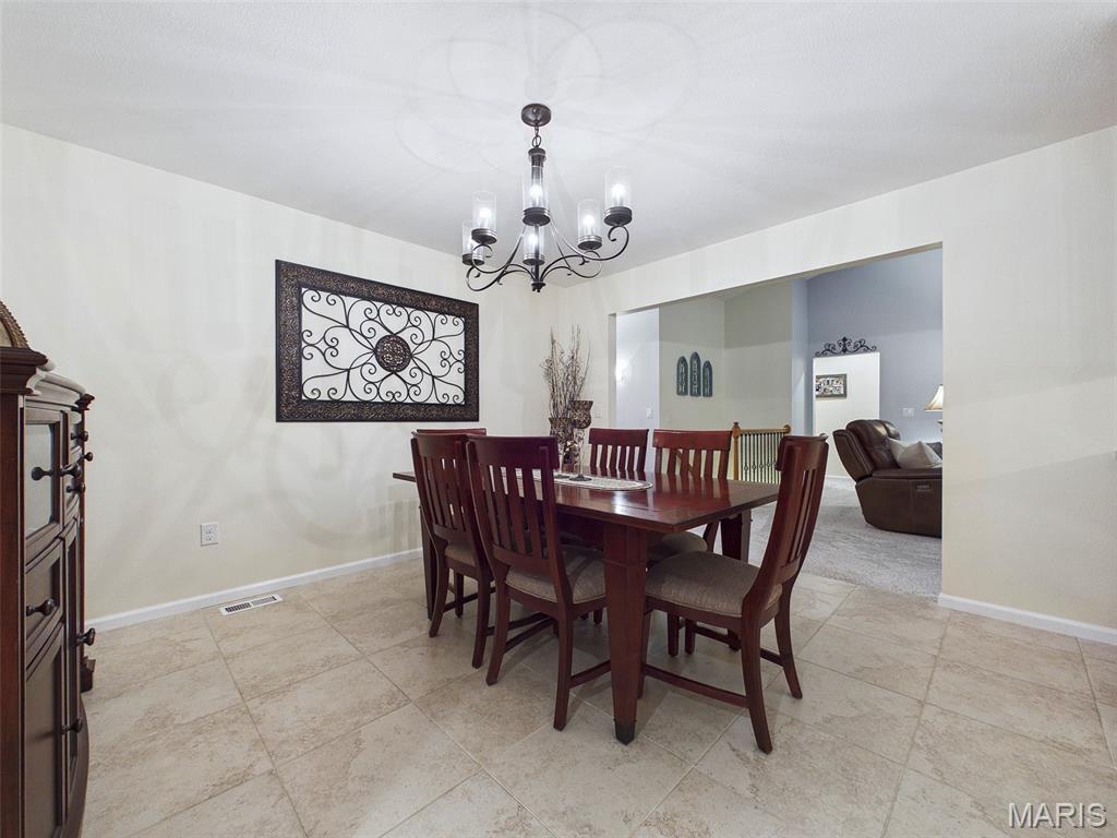 Country Club Manors - Residential