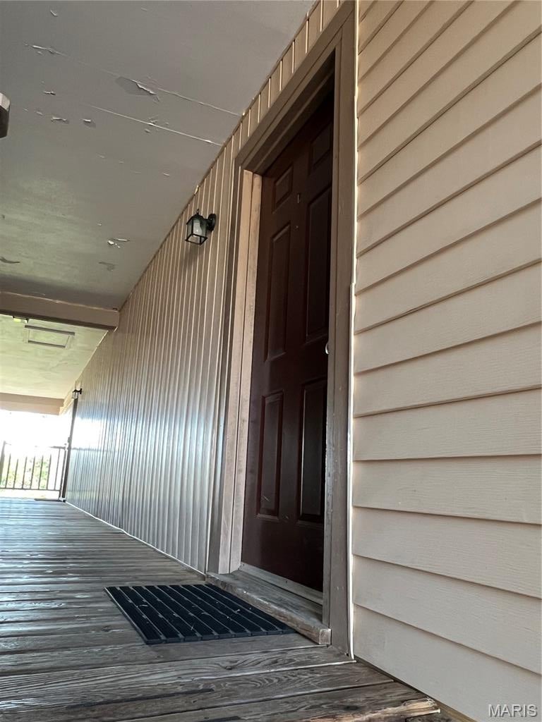 Treetop Condo Ph 2 - Residential