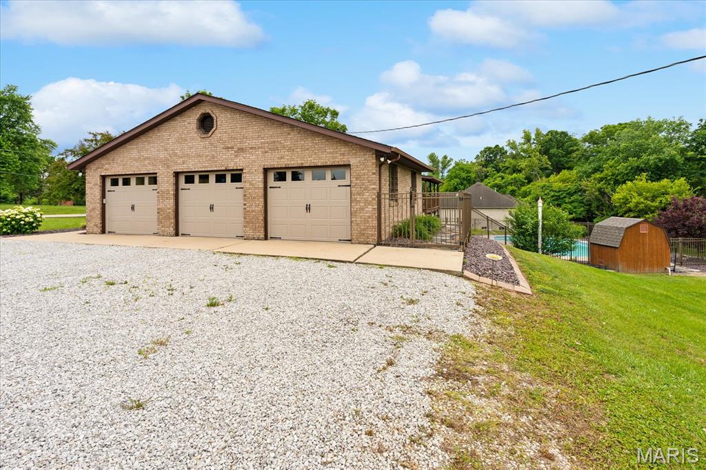 RHYMER RIDGE - Residential
