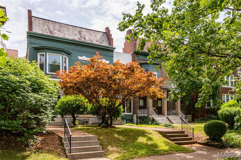 Lindells Add 02 - Residential Income