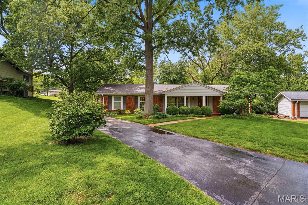 White Tree Lane - Residential