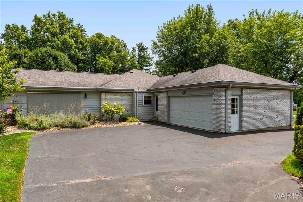 Claymont 10 - Residential