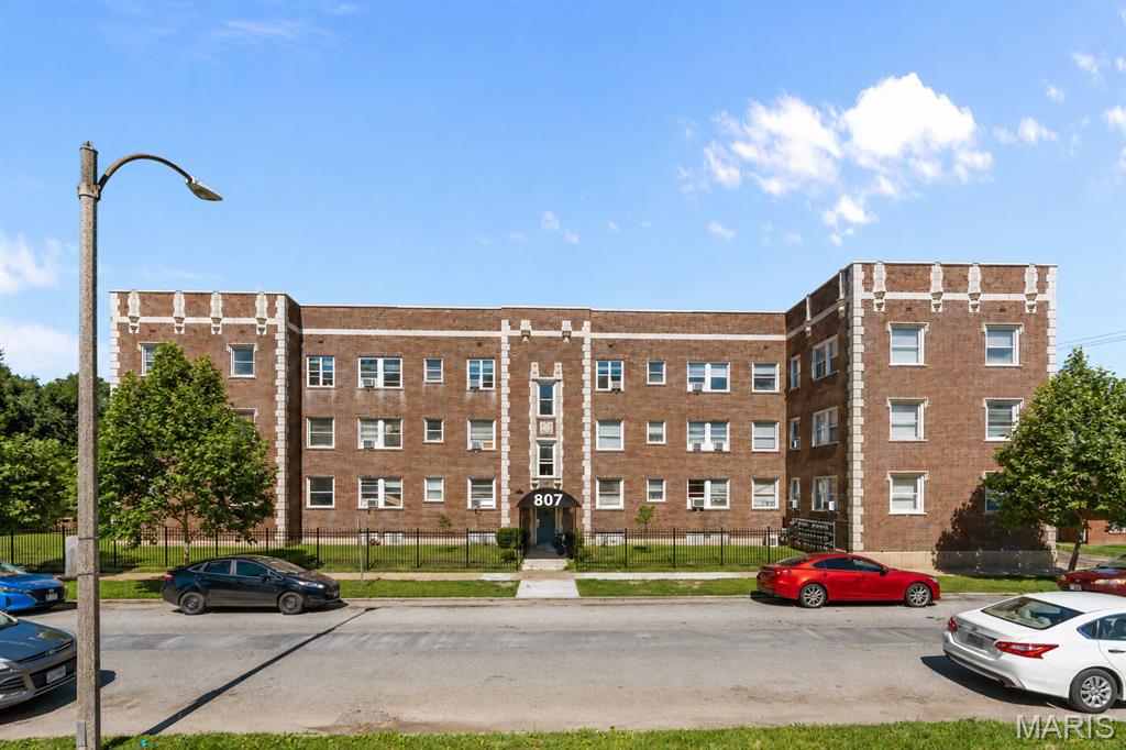 807 Clara Avenue presents the opportunity to acquire a well-maintained multifamily asset in the City of St. Louis.
The property features a classic brick exterior with strong curb appeal, spacious unit layouts, and a proven rental
history, making it an attractive investment for both local and out-of-market buyers. Situated on a sizable lot with
ample street parking and convenient access to major highways, the property benefits from strong connectivity to
Downtown St. Louis, employment centers, educational institutions, and neighborhood amenities.
Investors will appreciate the property's durable construction, operational stability, and potential for
continued income growth through strategic management and future rent optimization. The surrounding area
continues to experience public and private investment, creating long-term upside while providing residents with
convenient access to shopping, dining, public transportation, and recreational opportunities.