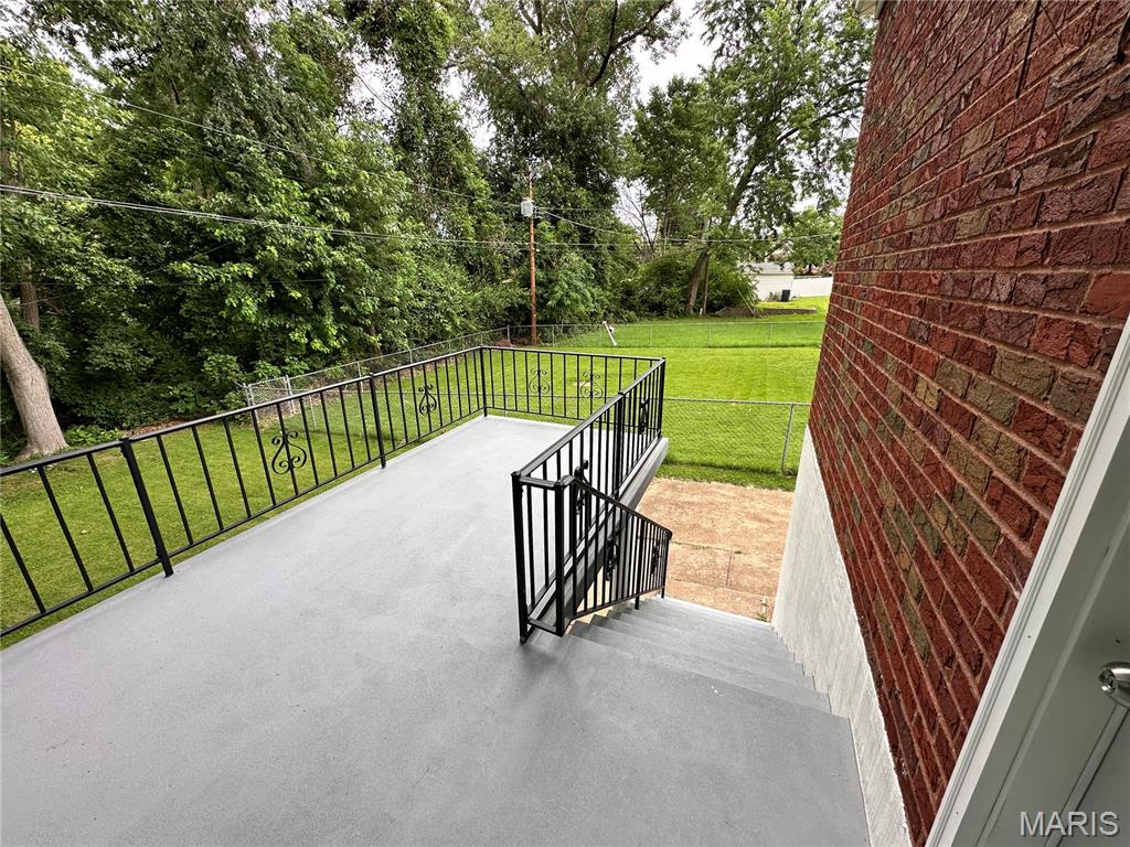 Dallas Court - Residential
