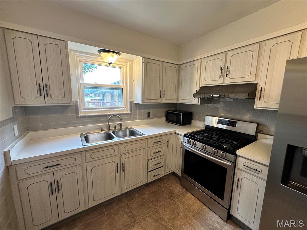 Dallas Court - Residential