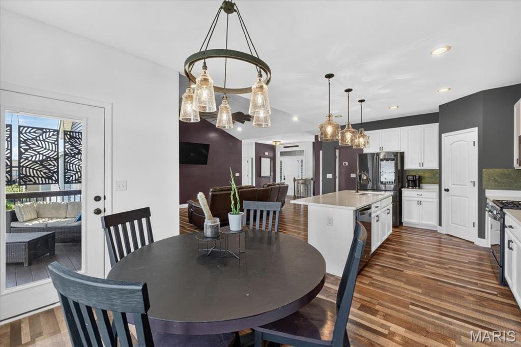 Meridian Oaks - Residential