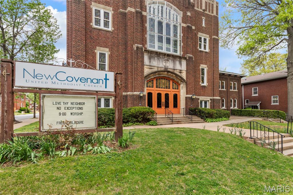 Gravois Kingshighway Park - Commercial Sale