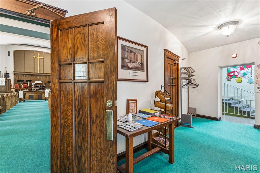 Gravois Kingshighway Park - Commercial Sale
