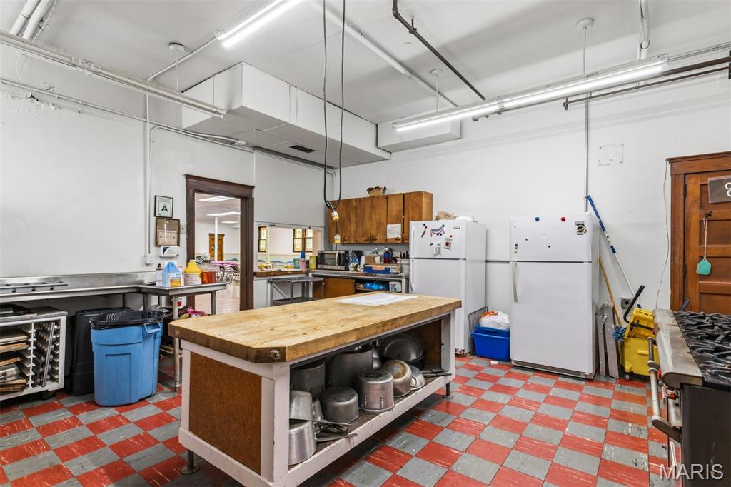 Gravois Kingshighway Park - Commercial Sale