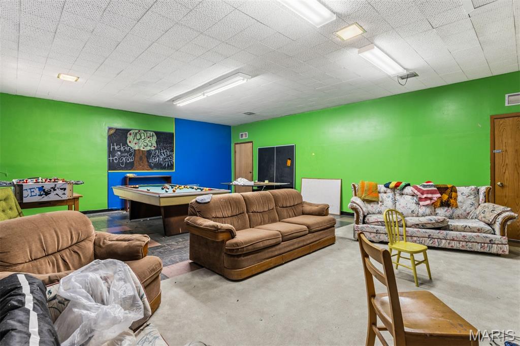 Gravois Kingshighway Park - Commercial Sale