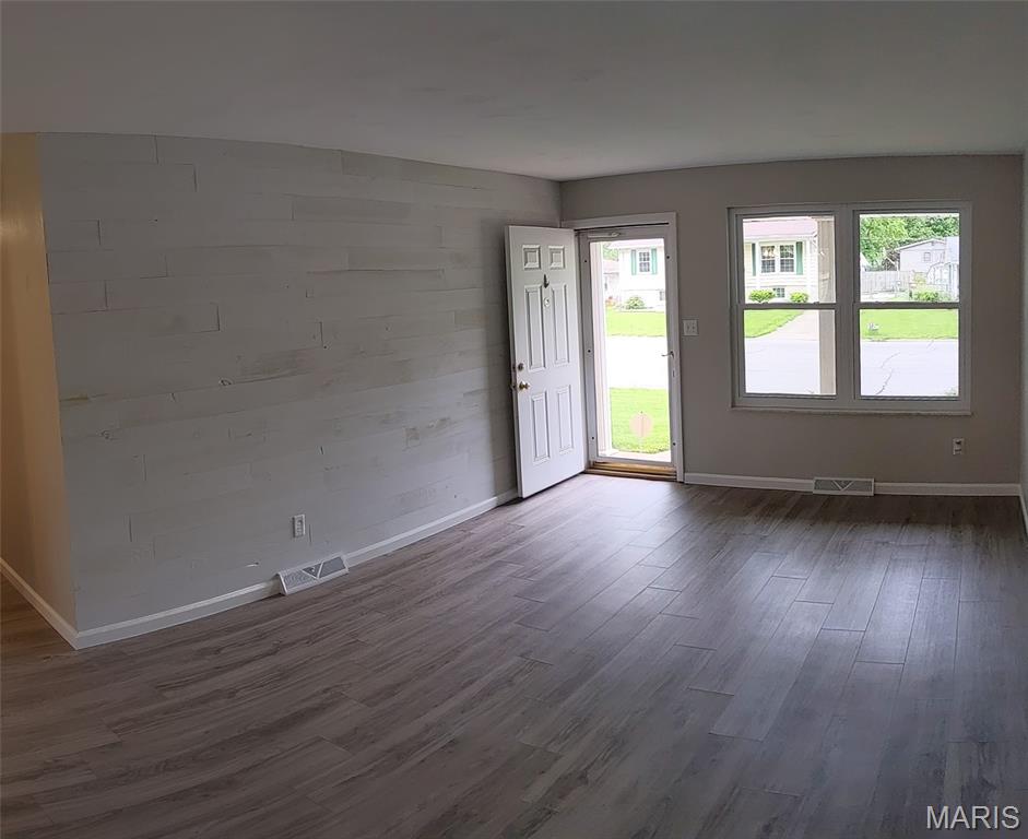 Lakeland Village 1stadd - Residential