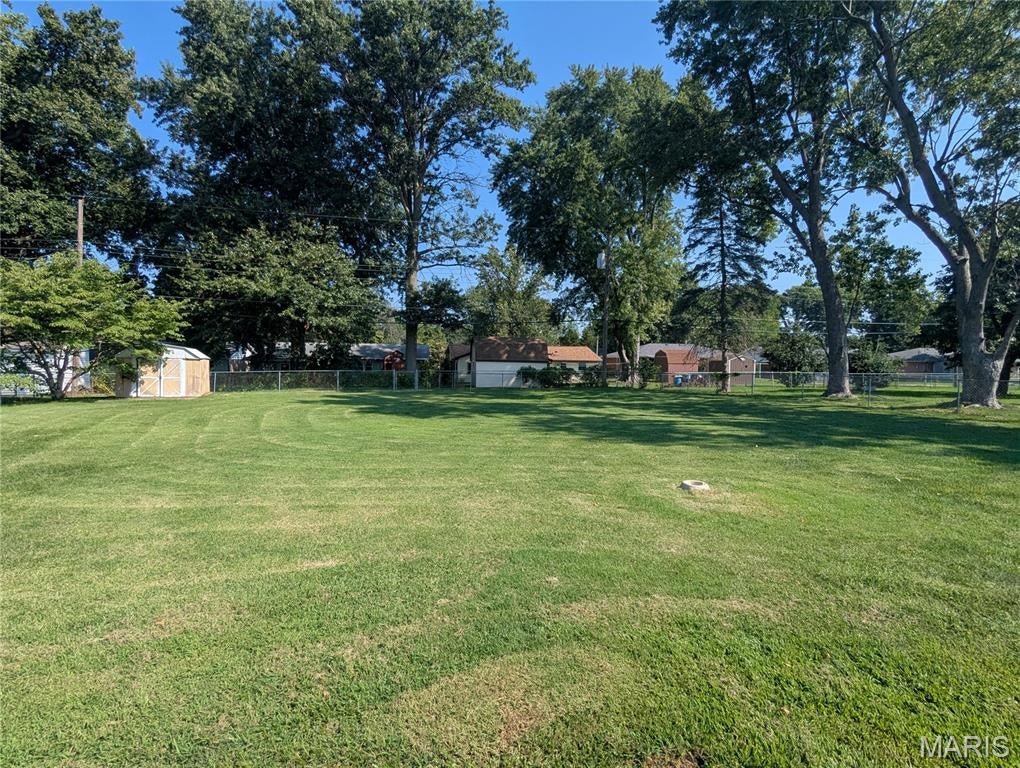 Lakeland Village 1stadd - Residential