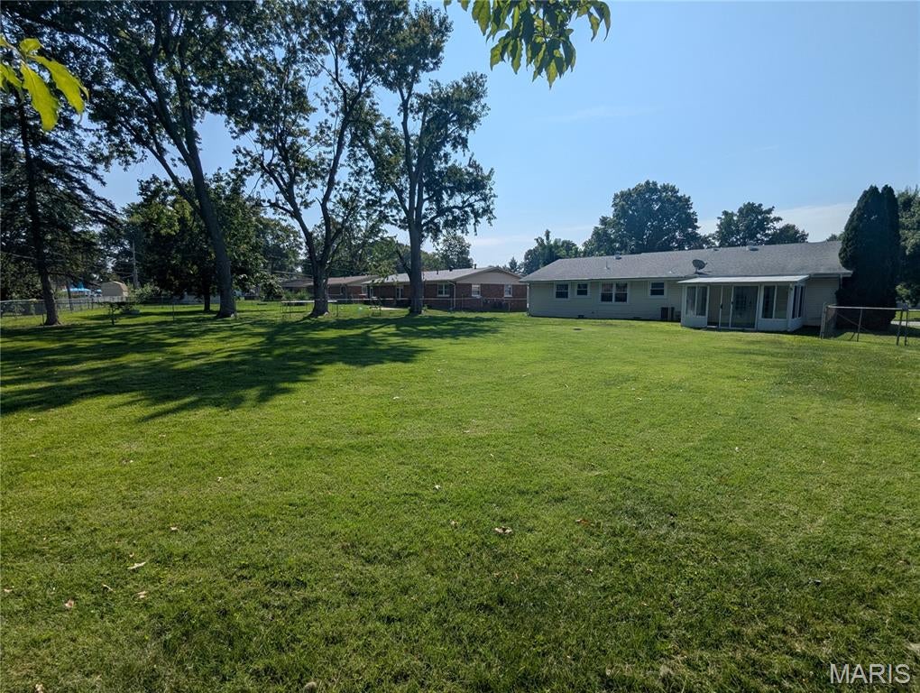 Lakeland Village 1stadd - Residential
