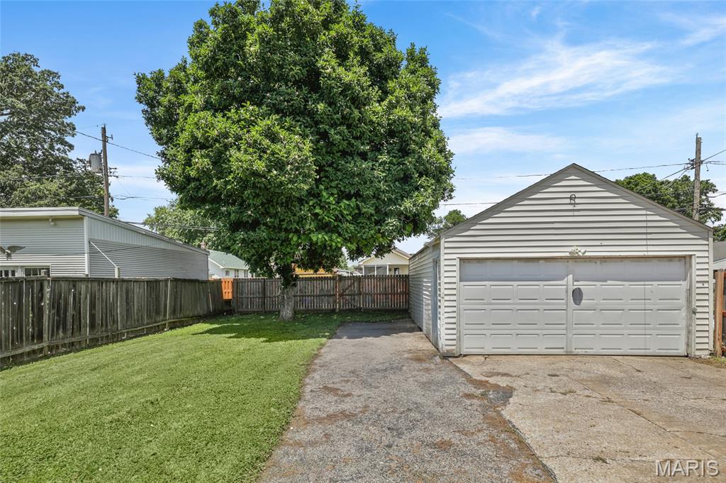 Re-Subdivision/Roxana - Residential