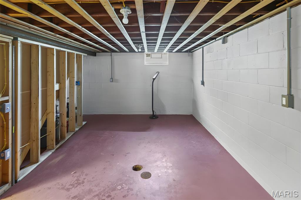 Re-Subdivision/Roxana - Residential