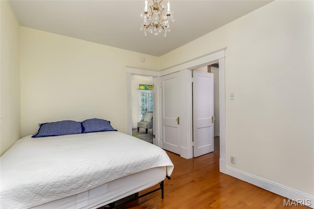 Tuxedo Park - Residential