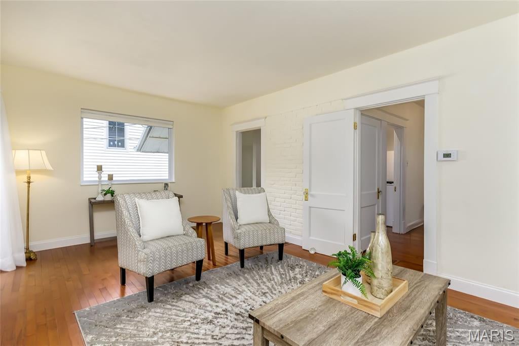 Tuxedo Park - Residential