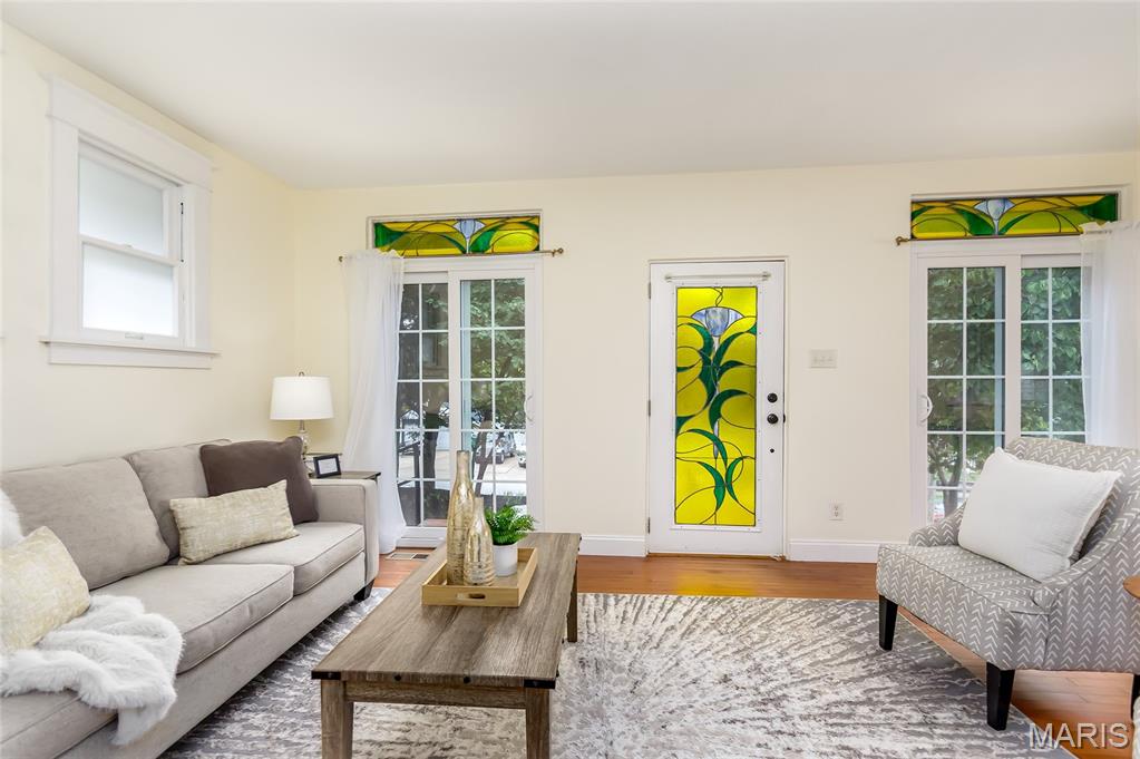 Tuxedo Park - Residential