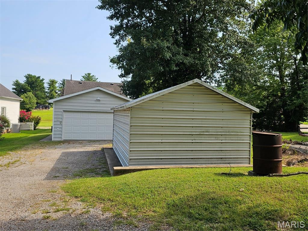 Borders Add 01 - Residential