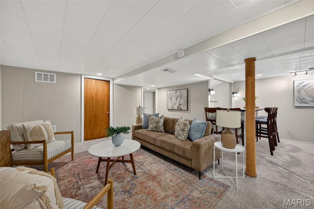 Joan/Arc Hills - Residential