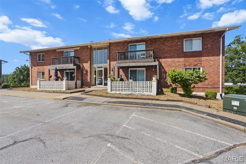 Union Garden Condo Bldg 2535 - Residential