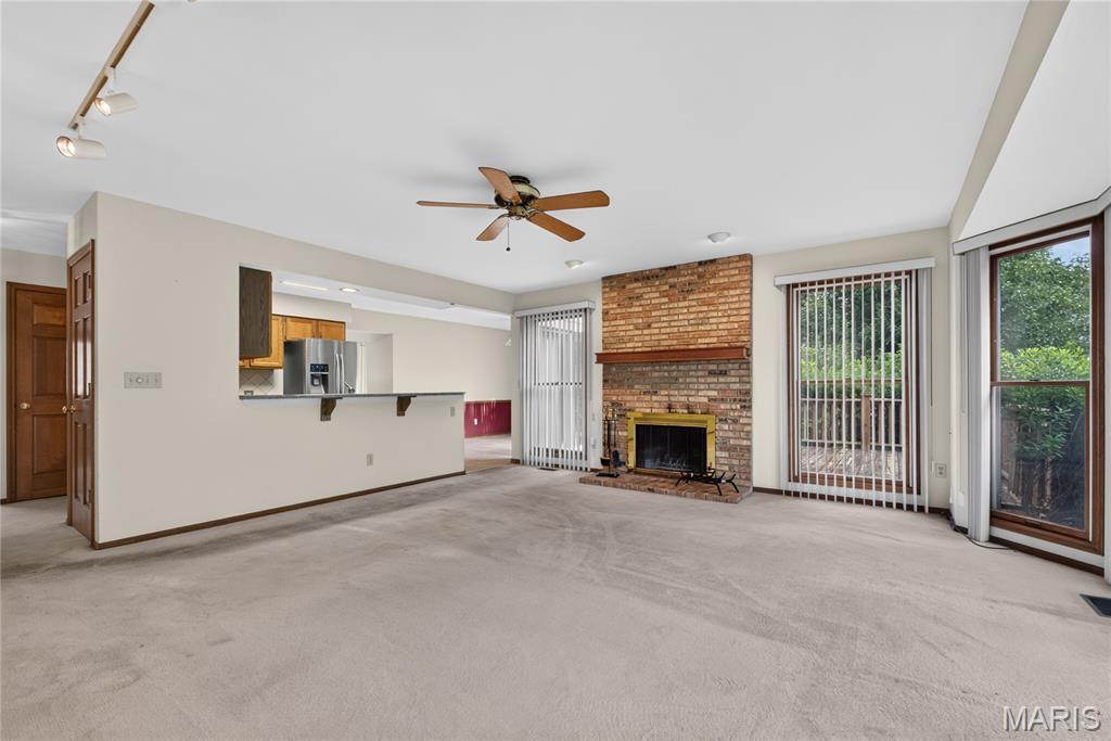Lexington Farm Three - Residential
