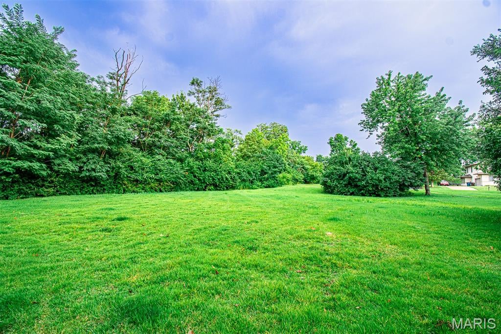 Bon Price Park - Land