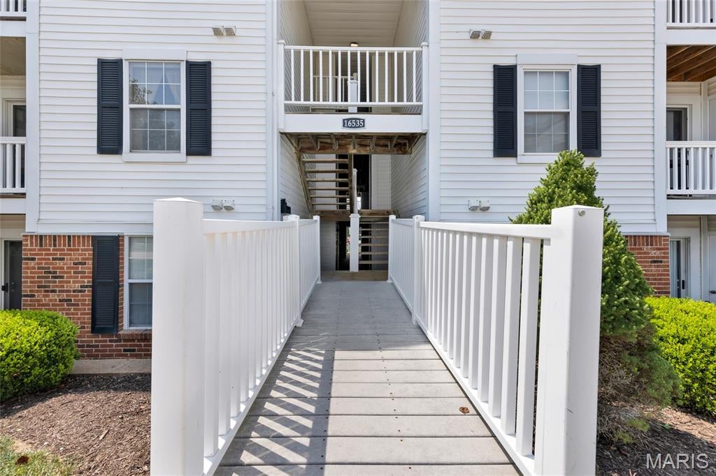 Victoria Crossing Easement 18 At - Residential