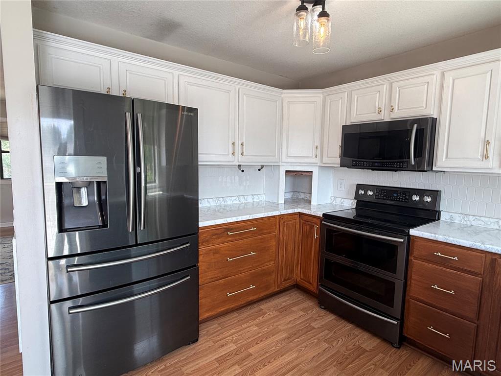 Oakview 1st Add - Residential