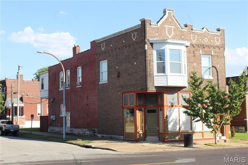 Grand Meramec Place Add - Residential Income