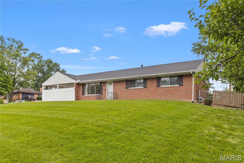 Oak Lake Estates - Residential Lease
