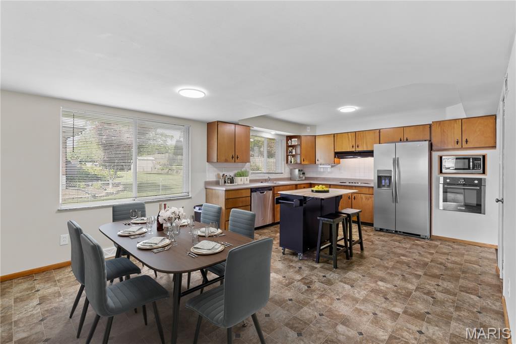 Oak Lake Estates - Residential Lease