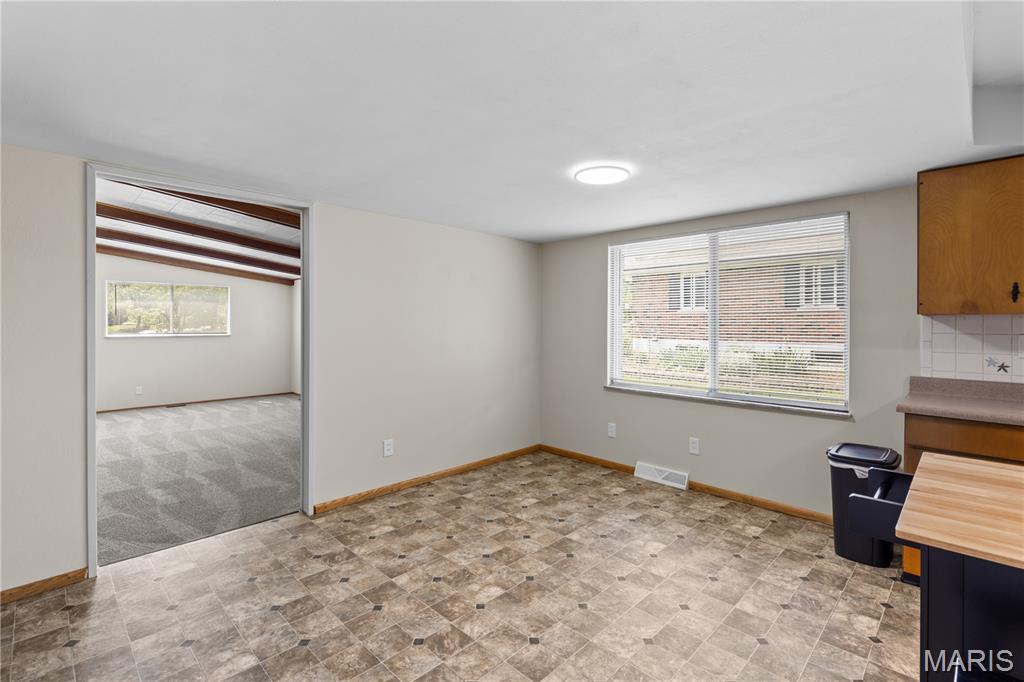 Oak Lake Estates - Residential Lease