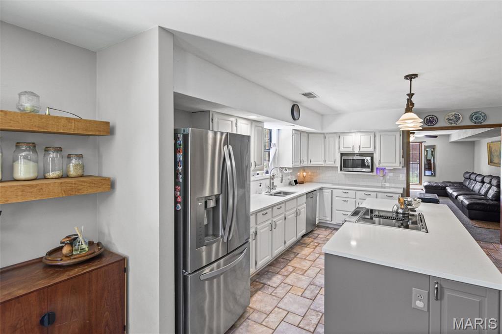 Woodridge Estates 3rd Add - Residential