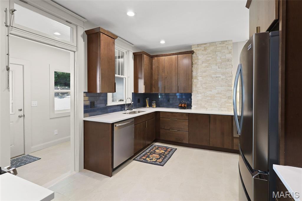 Signal Hill - Residential