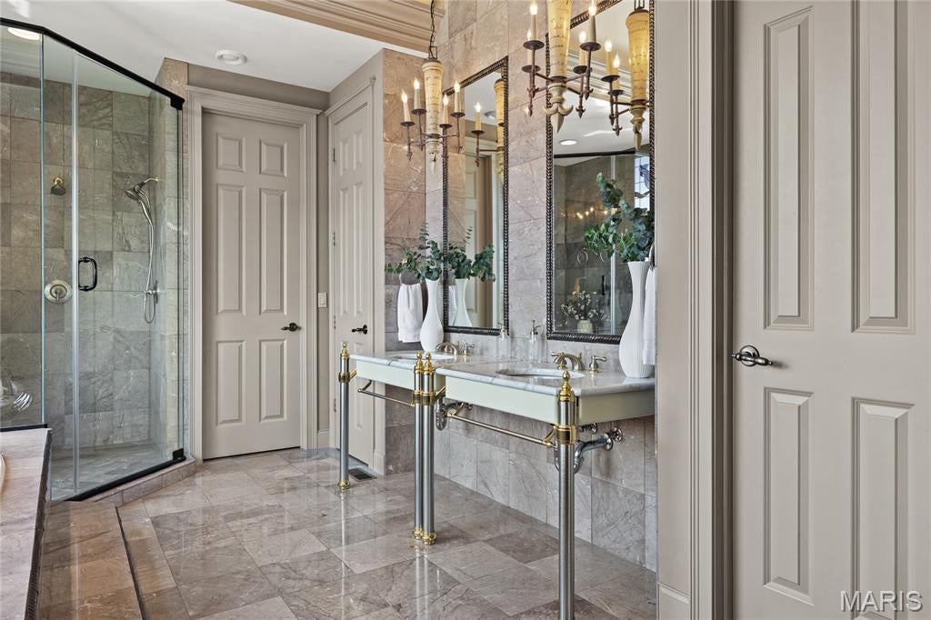 Camelot - Residential
