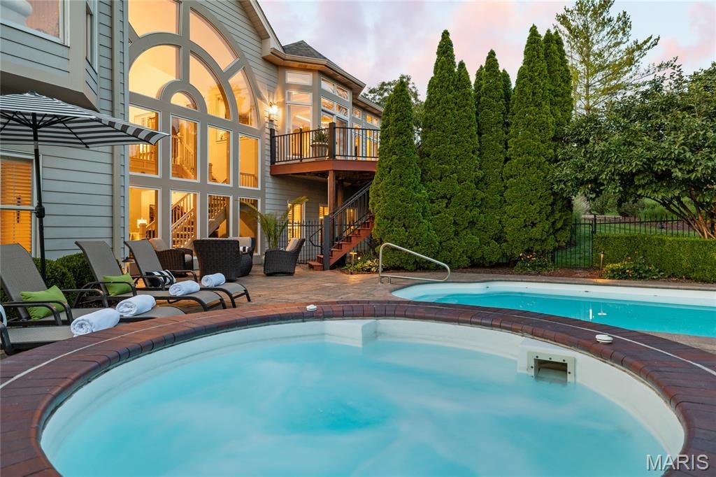 Camelot - Residential