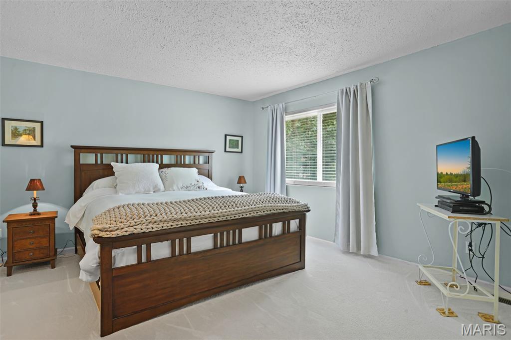 Meadowbrook Farm 3 - Residential
