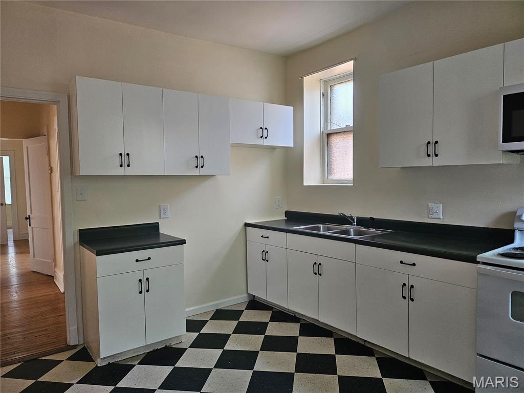 Robert W Hunts Add - Residential Lease