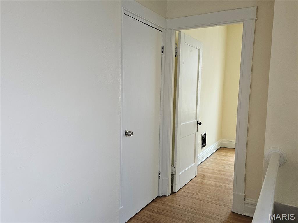 Robert W Hunts Add - Residential Lease
