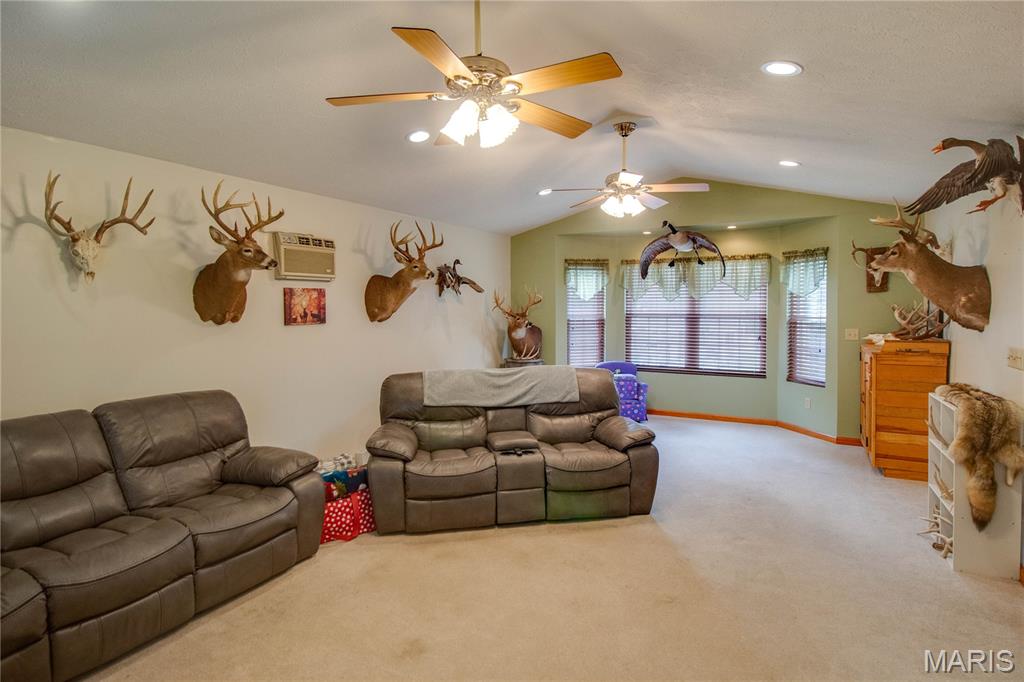 1st Add Country Meadows Estates - Residential