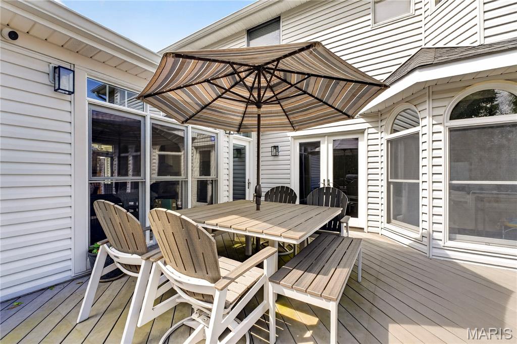 The Seasons At Schoettler 2 - Residential