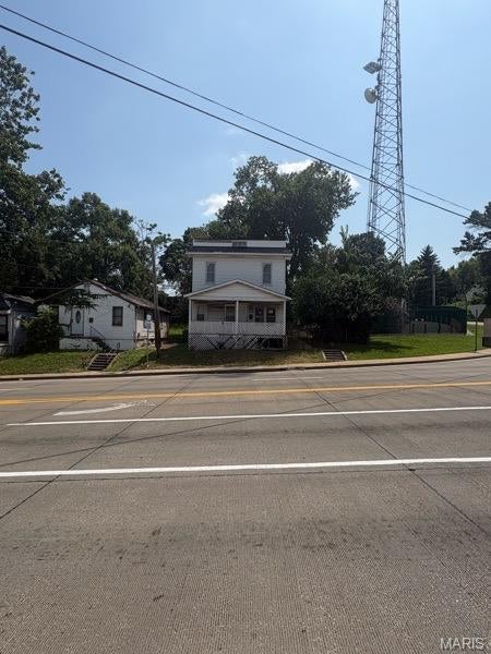 West Walnut Manor - Residential