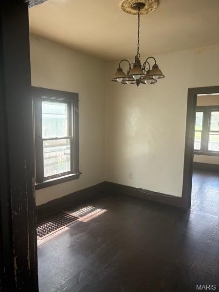 West Walnut Manor - Residential